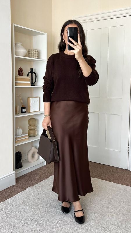 Jupe en satin marron