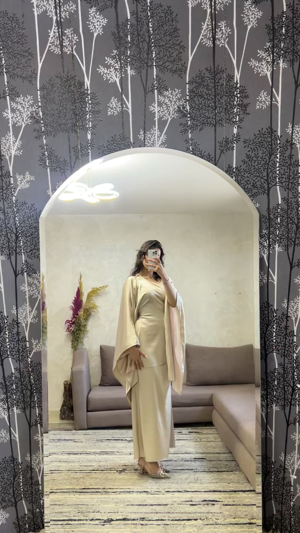 Ensemble beige satinée top butterfly+jupe